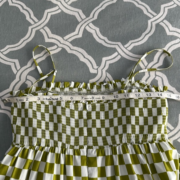 En Saison Smocked Midi Dress Checkerboard Green - Size Medium - Picture 9 of 9